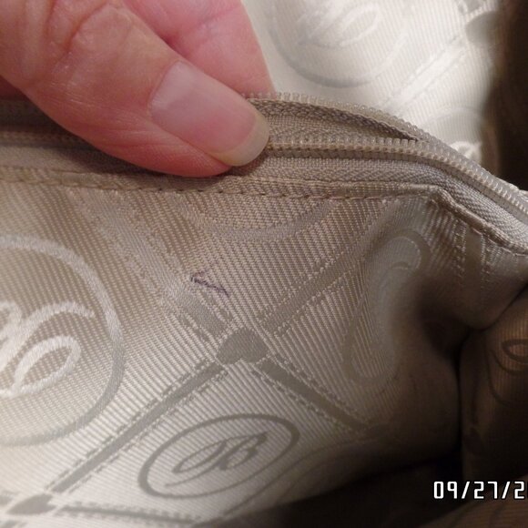 Brighton Pebbled Shiny Leather Crossbody/Handbag - Picture 14 of 16